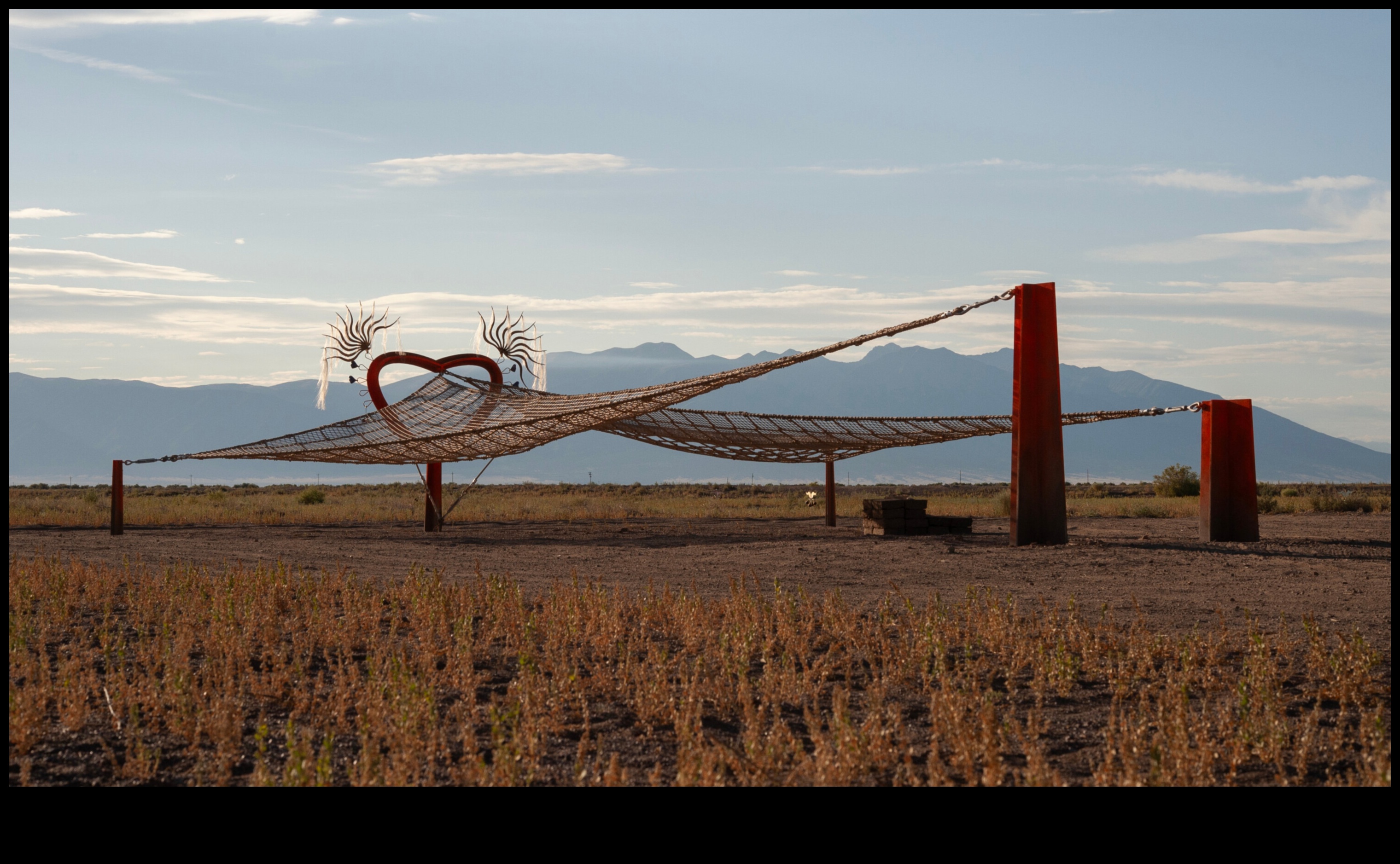 Zemes mākslas mantojums: zemes darbi un vides skulptūras