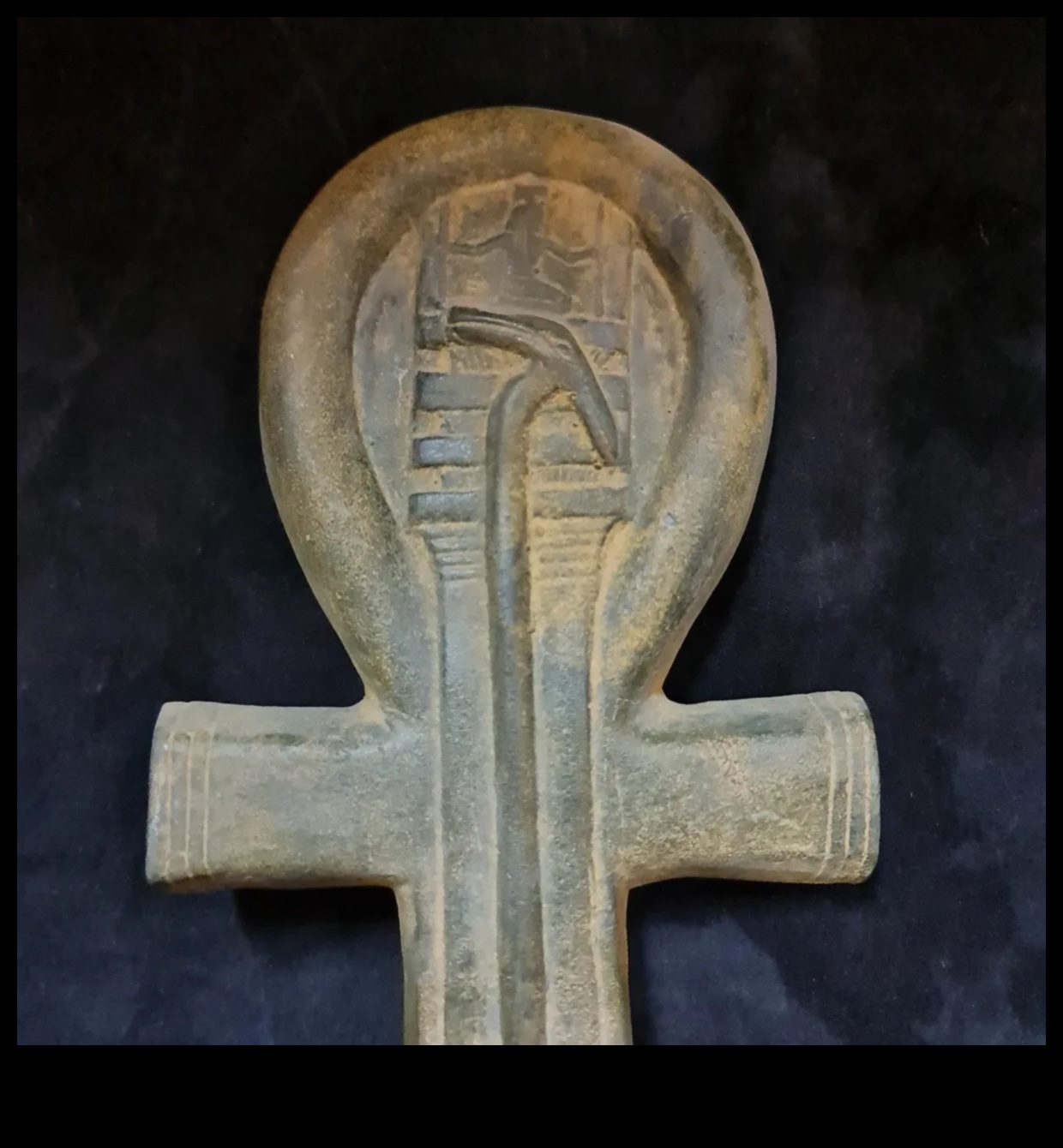 Ankh Antics Dzīves simbols Ēģiptes mākslā 5 Ankh Antics: Dzīves simbols Ēģiptes mākslā