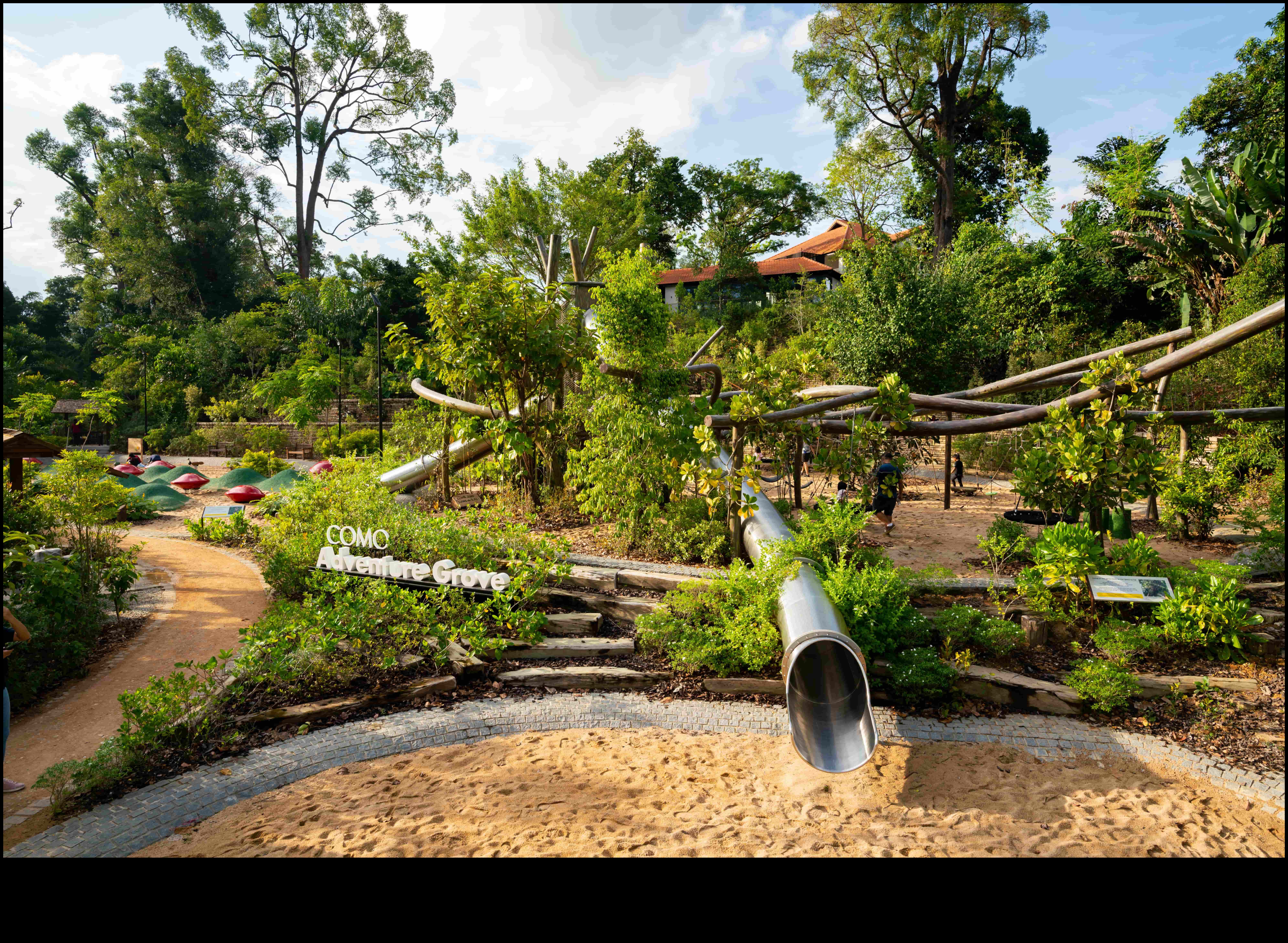 Botāniskā dārza dabas rotaļu laukums 2 Kā ainavas veicina botānisko dārzu vizuālo pievilcību?