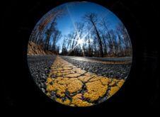 Ainavas laika garumā “zivs acs” objektīvu