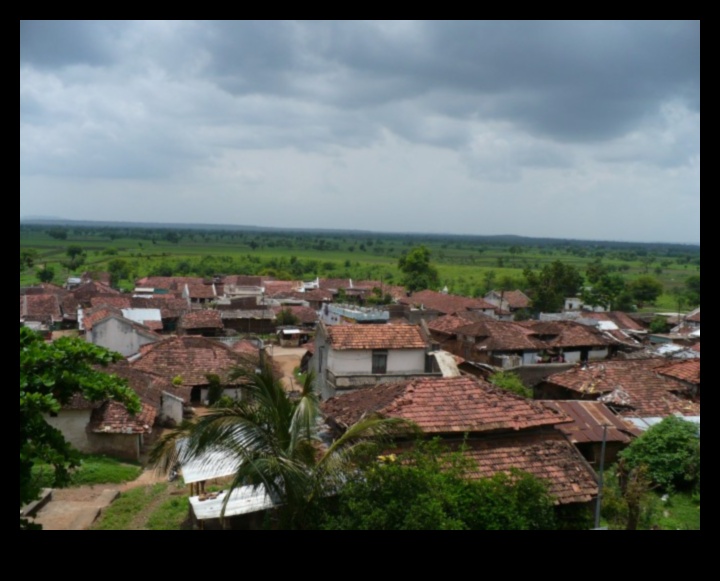 Burvīgi ciemata skati Foto eseja 1 Skats uz ciematu un pilsētu: burvīgs un gleznains