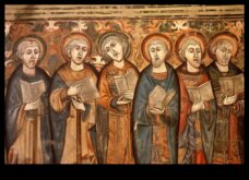 Pagātnes viduslaiku mākslas un modernā visā pasaulē atbalsis