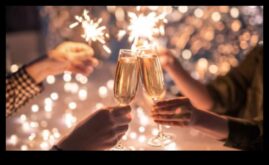 Šampanieša pievilcība Dzirkstoša franču kulinārijas baudījumu svinēšana